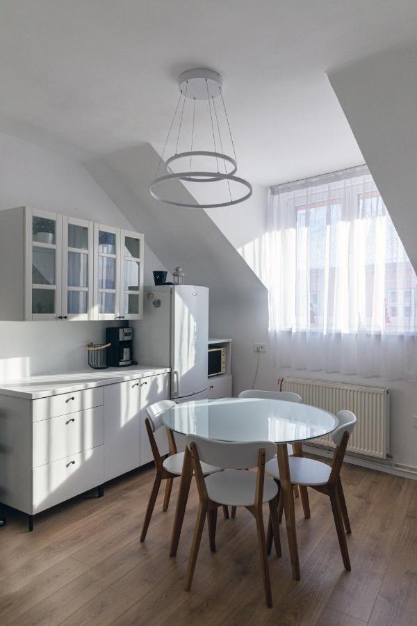 Apartament Agnes บราชอฟ ภายนอก รูปภาพ