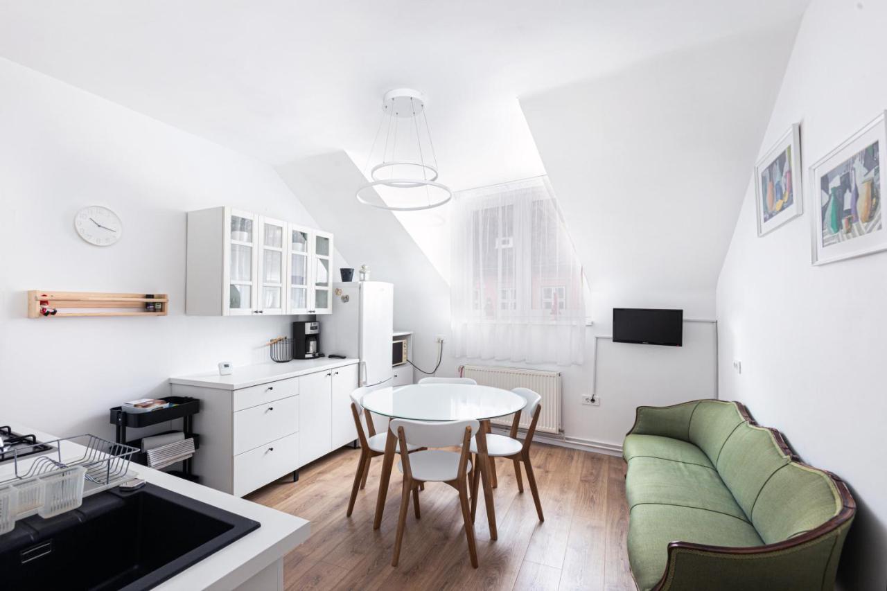 Apartament Agnes บราชอฟ ภายนอก รูปภาพ